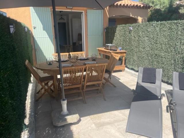La Martina Apartamento Sainte-Maxime Exterior foto